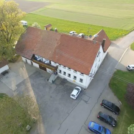 Zum Kreuz Pensión 3*