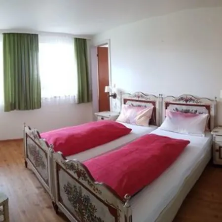 Zum Kreuz Affittacamere